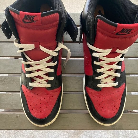 Nike Dunk High Premium Bred Varsity Red 2010 black Red - Picture 4 of 4